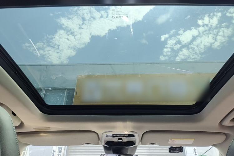 Used Lynk & Co 01 2017 2.0T Two-Wheel Drive Pro Edition Headliner