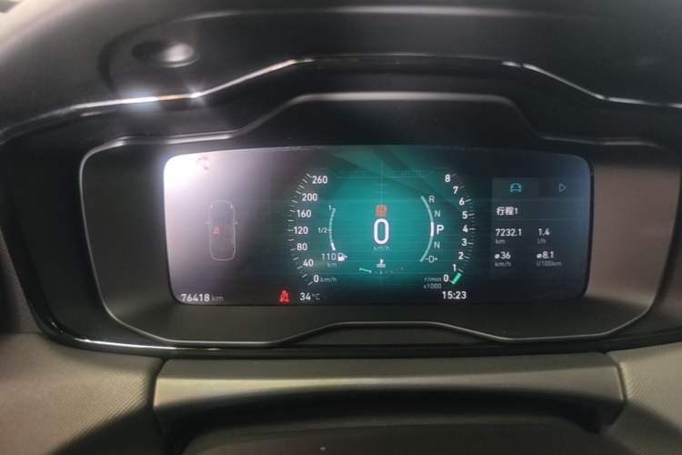Used Lynk & Co 01 2017 2.0T Two-Wheel Drive Pro Edition Instrument Cluster