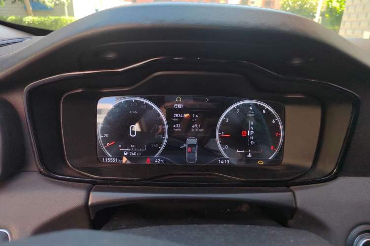 Used Lynk & Co 01 2017 2.0T Two-Wheel Drive Pro Edition Instrument Cluster