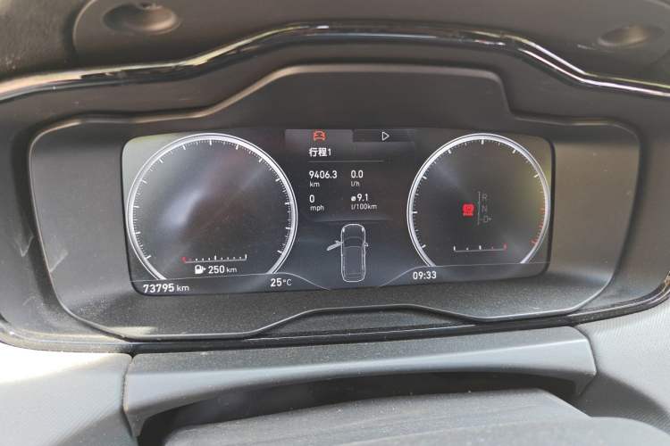 Used Lynk & Co 01 2017 2.0T Two-Wheel Drive Pro Edition Instrument Cluster