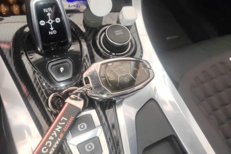 Used Lynk & Co 01 2017 2.0T Four-Wheel Drive Pro Edition Interior 1