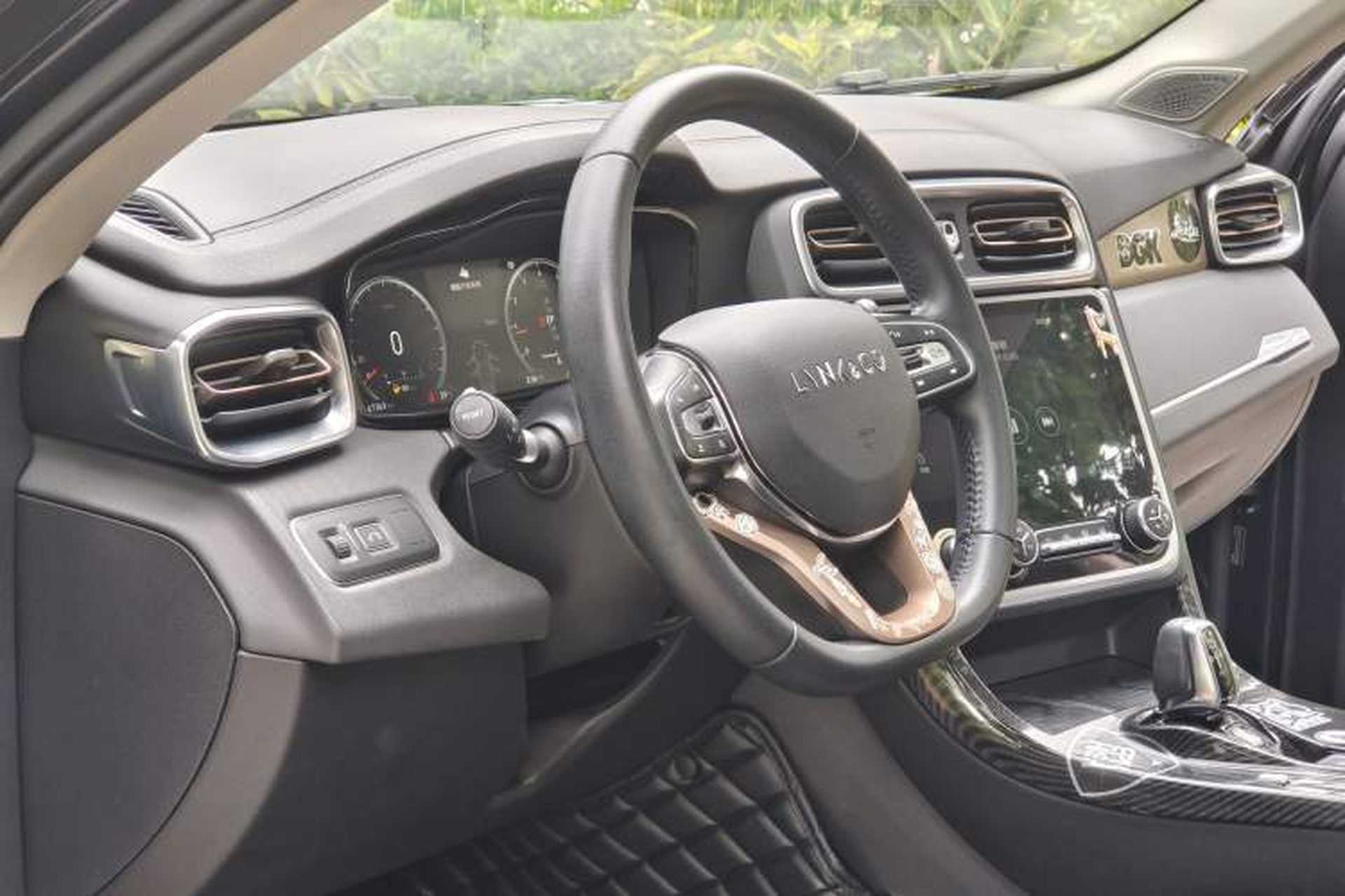Used Lynk & Co 01 2017 2.0T Two-Wheel Drive Pro Edition Interior 10