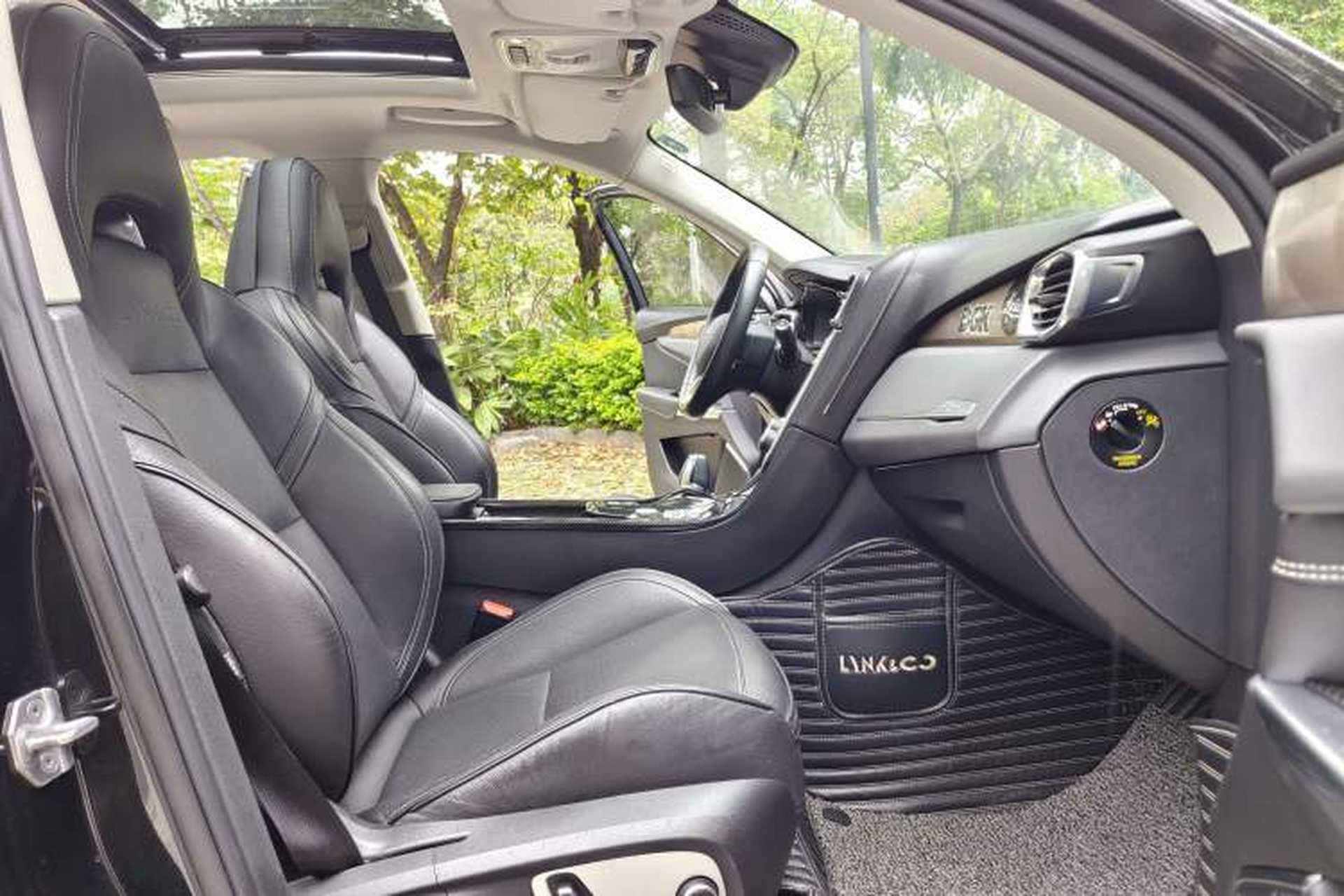Used Lynk & Co 01 2017 2.0T Two-Wheel Drive Pro Edition Interior 2