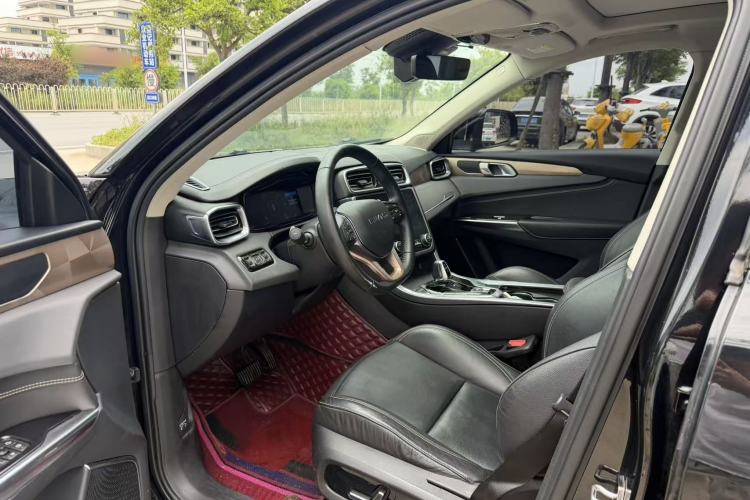 Used Lynk & Co 01 2017 2.0T Two-Wheel-Drive Version Interior 3