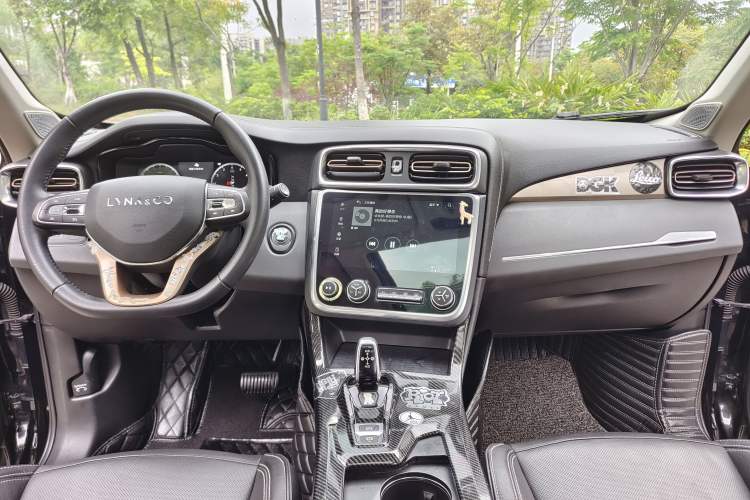 Used Lynk & Co 01 2017 2.0T Two-Wheel Drive Pro Edition Interior 3