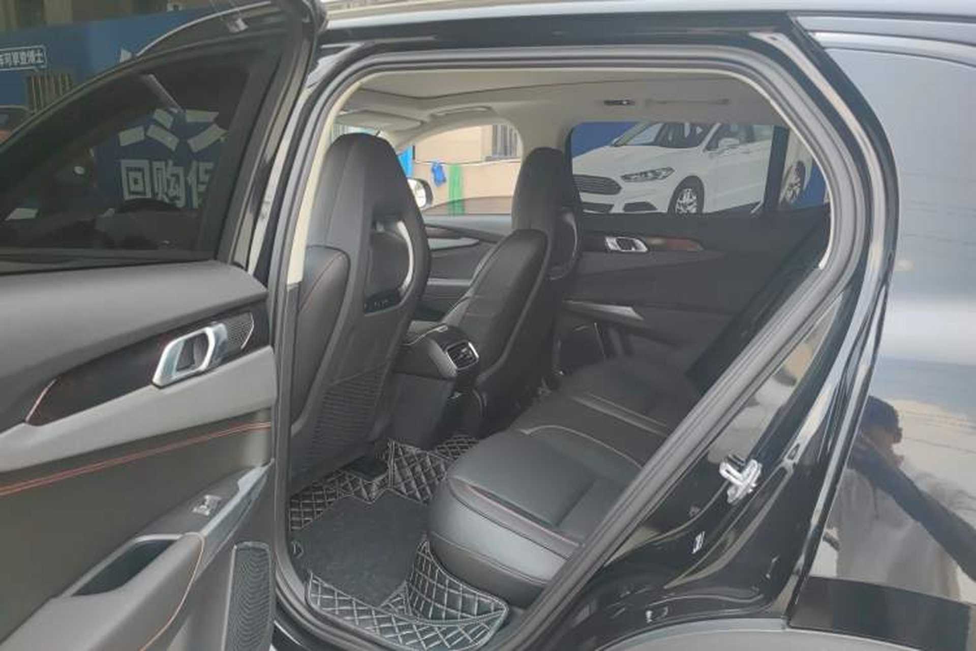 Used Lynk & Co 01 2017 2.0T Four-Wheel Drive Pro Edition Interior 4