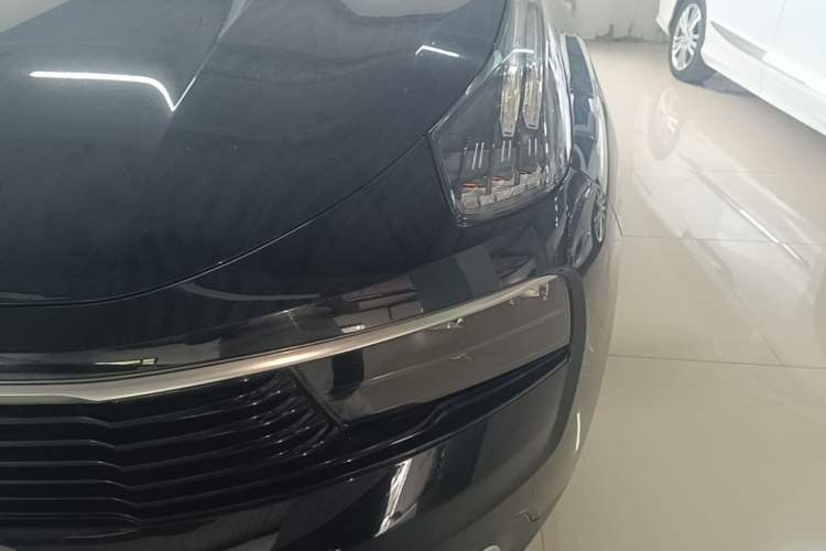 Used Lynk & Co 01 2017 2.0T Two-Wheel Drive Pro Edition Left Front Headlight