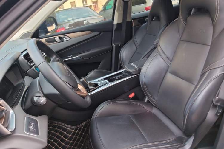 Used Lynk & Co 01 2017 2.0T Two-Wheel Drive Pro Edition Left Front Seat
