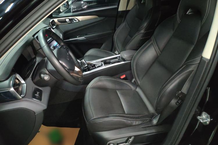 Used Lynk & Co 01 2017 2.0T Two-Wheel Drive Pro Edition Left Front Seat