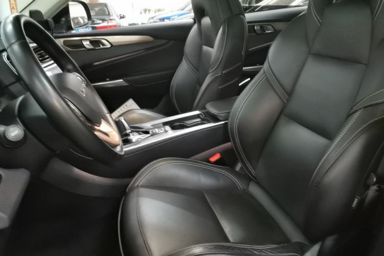 Used Lynk & Co 01 2017 2.0T Two-Wheel Drive Pro Edition Left Front Seat