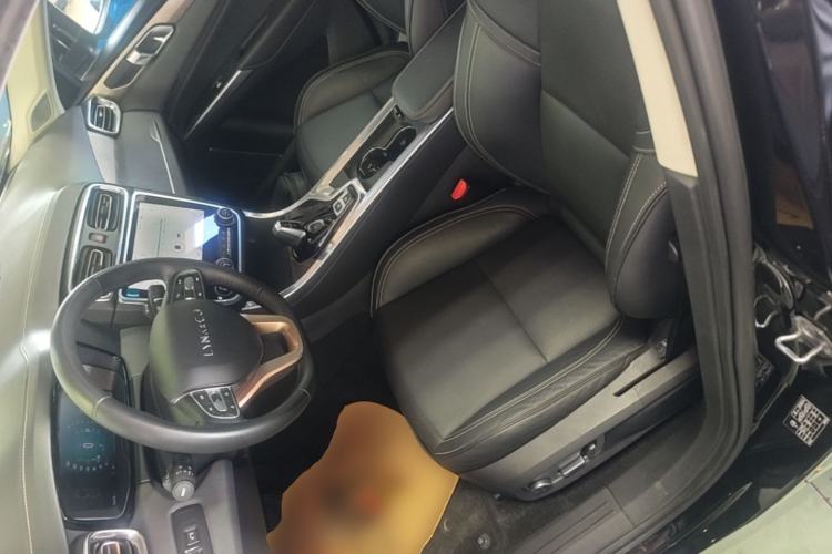 Used Lynk & Co 01 2017 2.0T Two-Wheel Drive Pro Edition Left Front Seat