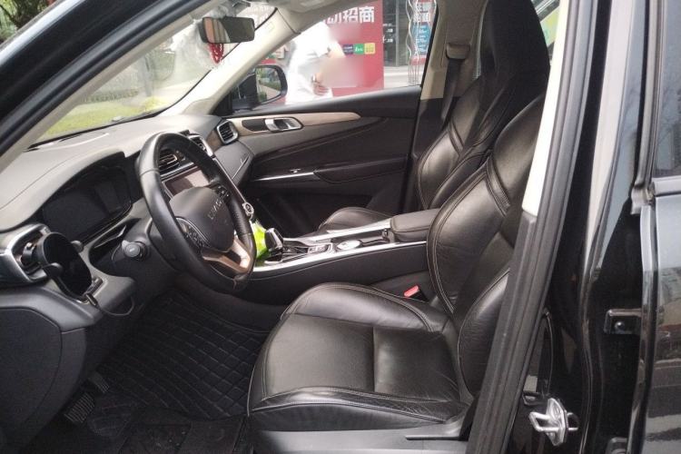 Used Lynk & Co 01 2017 2.0T Two-Wheel-Drive Version Left Front Seat