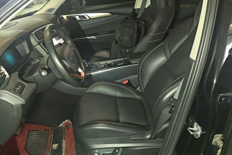 Used Lynk & Co 01 2017 2.0T Two-Wheel Drive Pro Edition Left Front Seat