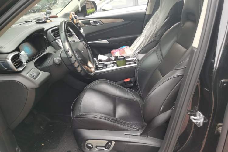 Used Lynk & Co 01 2017 2.0T Two-Wheel Drive Pro Edition Left Front Seat