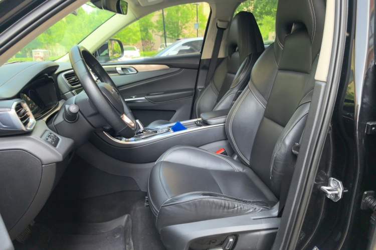 Used Lynk & Co 01 2017 2.0T Two-Wheel-Drive Version Left Front Seat