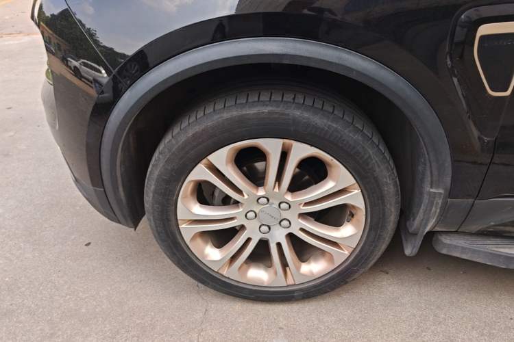 Used Lynk & Co 01 2017 2.0T Two-Wheel Drive Pro Edition Left Front Wheel Hub