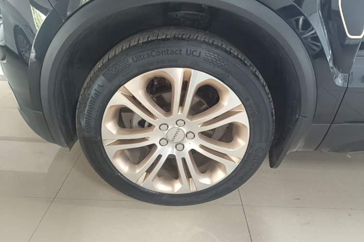 Used Lynk & Co 01 2017 2.0T Two-Wheel Drive Pro Edition Left Front Wheel Hub