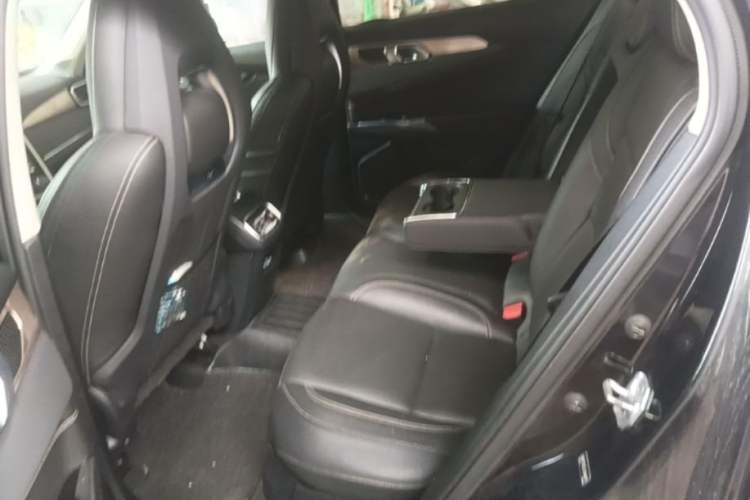 Used Lynk & Co 01 2017 2.0T Two-Wheel Drive Pro Edition Left Rear Seat