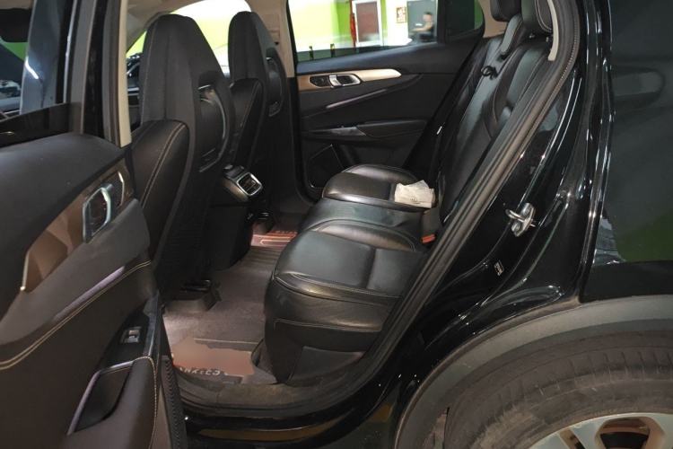 Used Lynk & Co 01 2017 2.0T Two-Wheel Drive Pro Edition Left Rear Seat