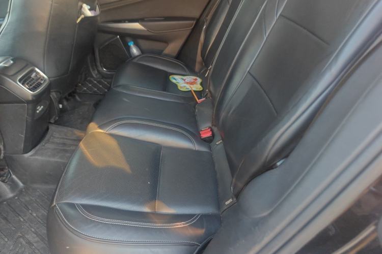 Used Lynk & Co 01 2017 2.0T Two-Wheel Drive Pro Edition Left Rear Seat