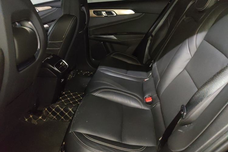 Used Lynk & Co 01 2017 2.0T Two-Wheel Drive Pro Edition Left Rear Seat