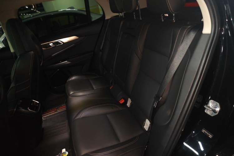 Used Lynk & Co 01 2017 2.0T Two-Wheel Drive Pro Edition Left Rear Seat