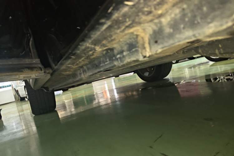 Used Lynk & Co 01 2017 2.0T Two-Wheel Drive Pro Edition Left Side Sill