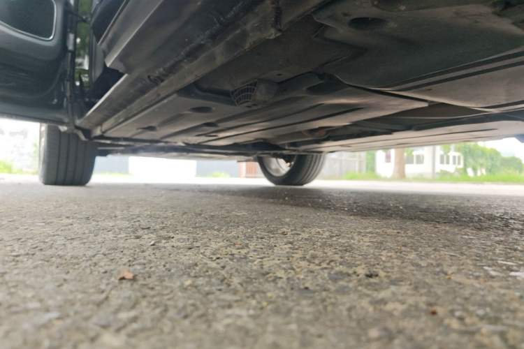 Used Lynk & Co 01 2017 2.0T Two-Wheel Drive Pro Edition Left Side Sill