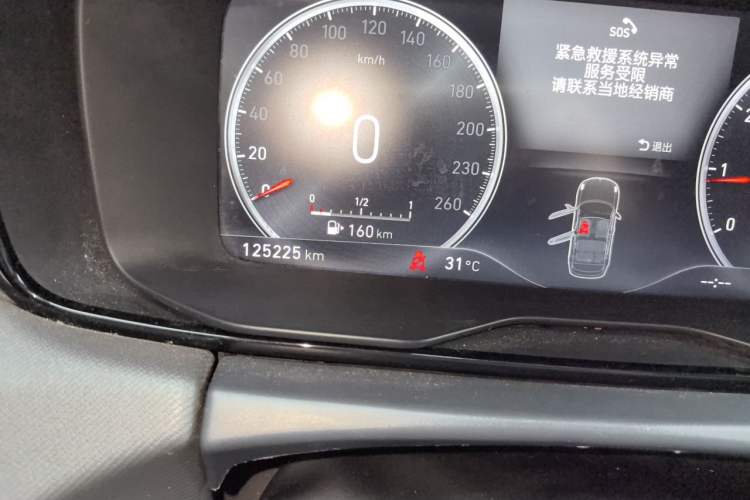 Used Lynk & Co 01 2017 2.0T Two-Wheel-Drive Version Odometer Close Up