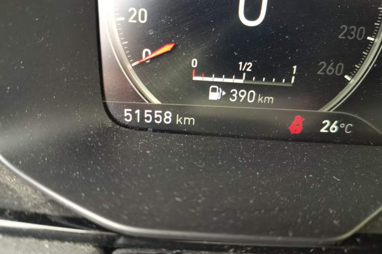 Used Lynk & Co 01 2017 2.0T Two-Wheel Drive Pro Edition Odometer Close Up