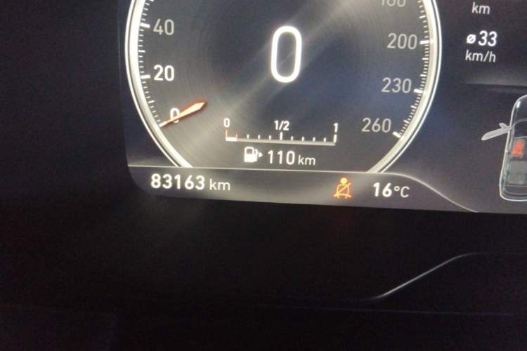 Used Lynk & Co 01 2017 2.0T Two-Wheel Drive Pro Edition Odometer Close Up