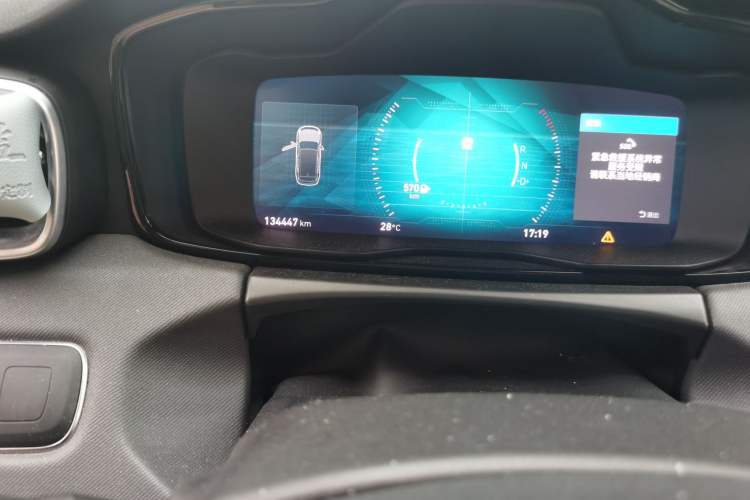 Used Lynk & Co 01 2017 2.0T Two-Wheel Drive Pro Edition Odometer Close Up