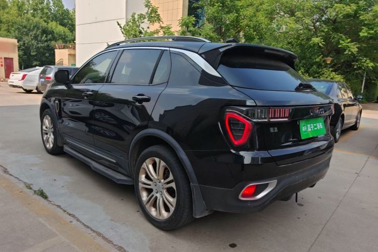 Used Lynk & Co 01 2017 2.0T Two-Wheel Drive Pro Edition Rear Left 45 Deg