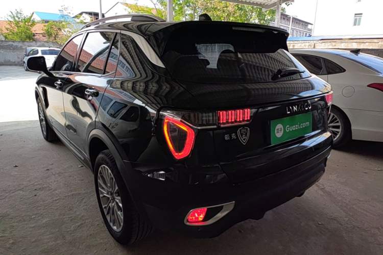 Used Lynk & Co 01 2017 2.0T Two-Wheel-Drive Version Rear Left 45 Deg