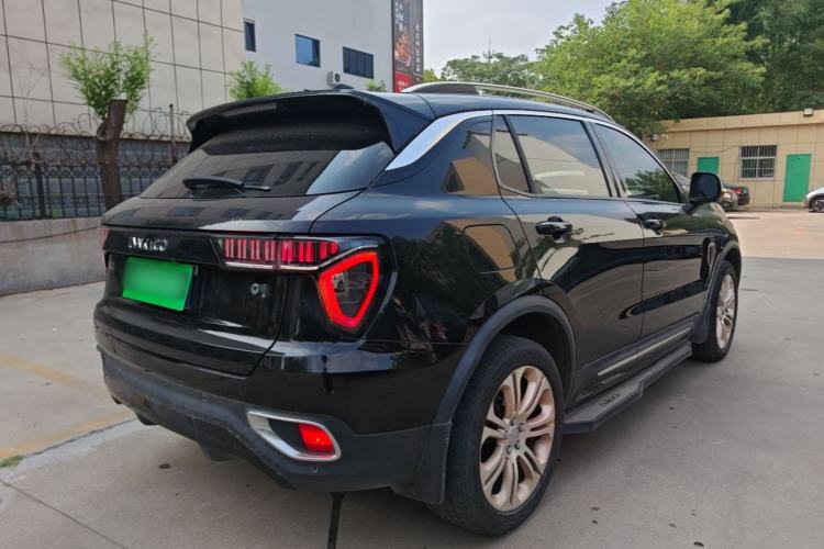 Used Lynk & Co 01 2017 2.0T Two-Wheel Drive Pro Edition Rear Right 45 Deg