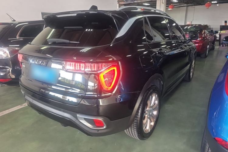 Used Lynk & Co 01 2017 2.0T Two-Wheel Drive Pro Edition Rear Right 45 Deg