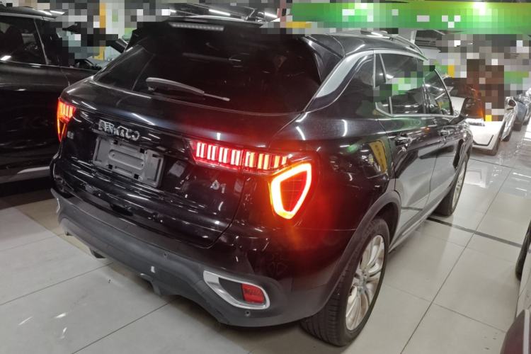 Used Lynk & Co 01 2017 2.0T Two-Wheel Drive Pro Edition Rear Right 45 Deg