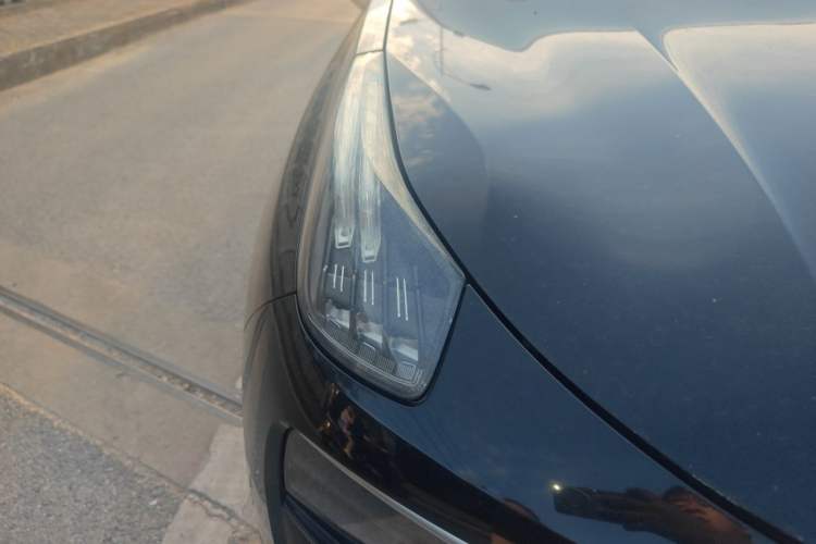 Used Lynk & Co 01 2017 2.0T Two-Wheel Drive Pro Edition Right Front Headlight