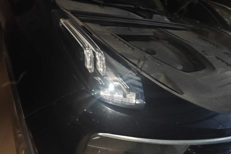 Used Lynk & Co 01 2017 2.0T Two-Wheel Drive Pro Edition Right Front Headlight