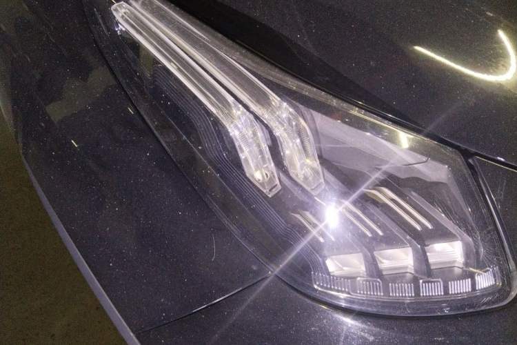 Used Lynk & Co 01 2017 2.0T Two-Wheel Drive Pro Edition Right Front Headlight
