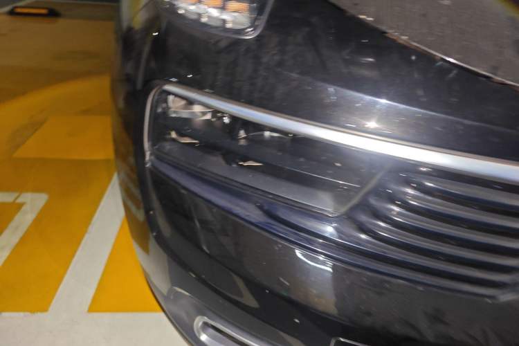 Used Lynk & Co 01 2017 2.0T Two-Wheel Drive Pro Edition Right Front Headlight