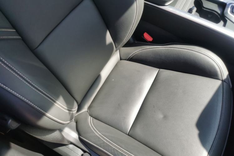 Used Lynk & Co 01 2017 2.0T Two-Wheel-Drive Version Right Front Seat