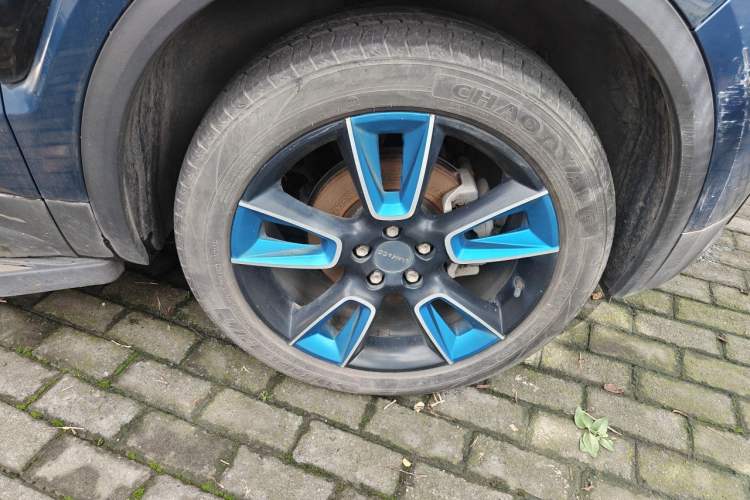 Used Lynk & Co 01 2017 2.0T Two-Wheel Drive Zhaopu Version Right Front Wheel Hub