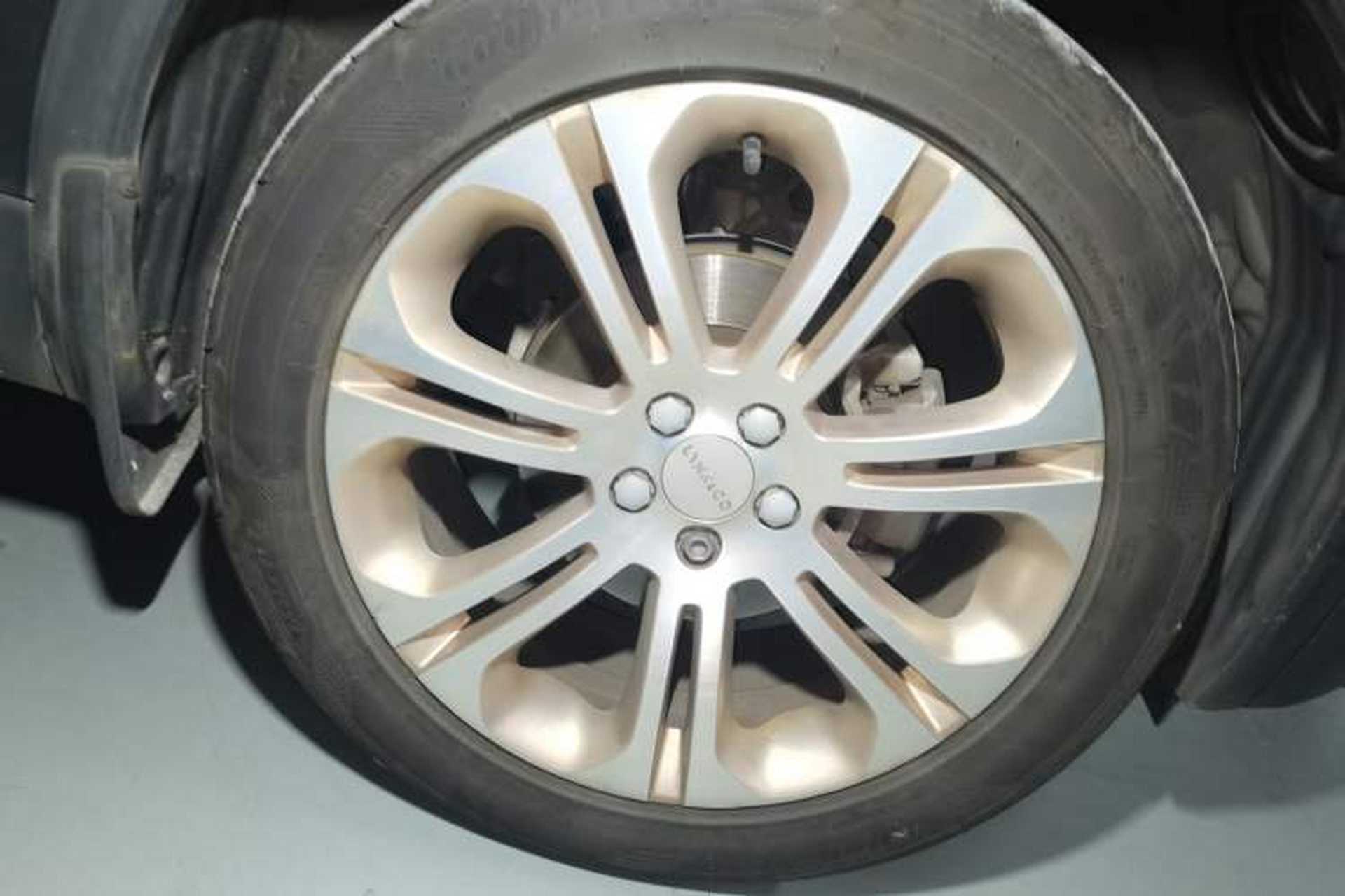 Used Lynk & Co 01 2017 2.0T Two-Wheel Drive Pro Edition Right Front Wheel Hub