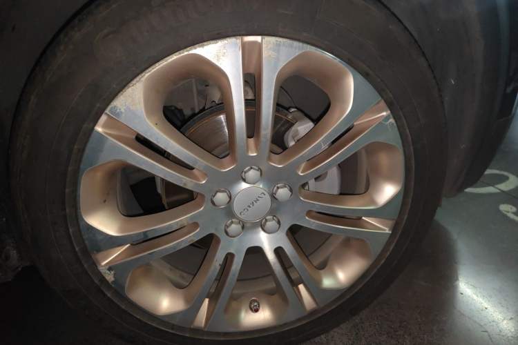 Used Lynk & Co 01 2017 2.0T Two-Wheel Drive Pro Edition Right Front Wheel Hub
