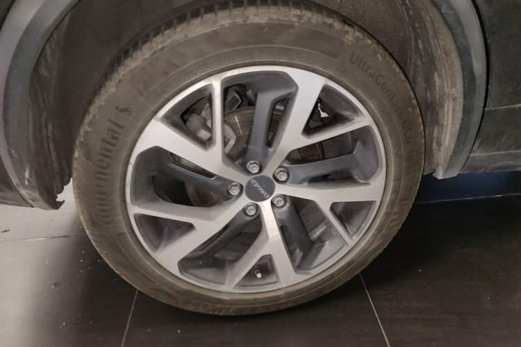 Used Lynk & Co 01 2017 2.0T Four-Wheel Drive Pro Edition Right Rear Wheel Hub