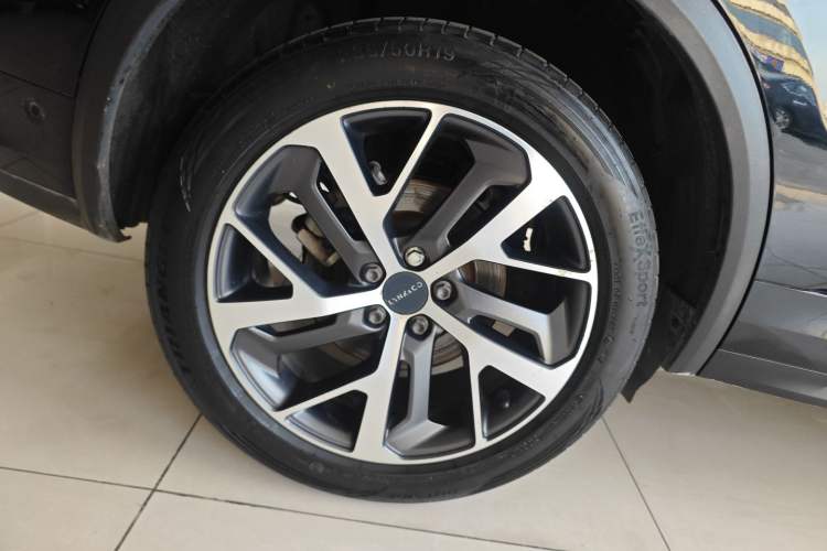 Used Lynk & Co 01 2017 2.0T Four-Wheel Drive Pro Edition Right Rear Wheel Hub