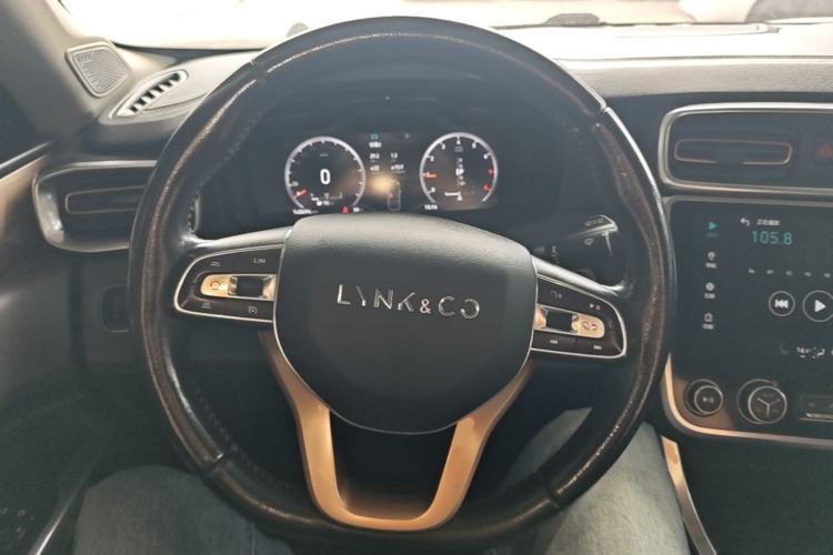 Used Lynk & Co 01 2017 2.0T Two-Wheel Drive Pro Edition Steering Wheel