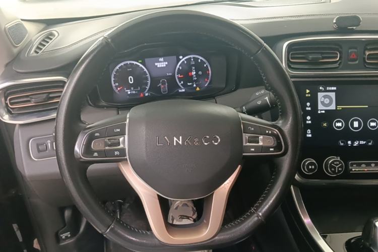 Used Lynk & Co 01 2017 2.0T Two-Wheel Drive Pro Edition Steering Wheel