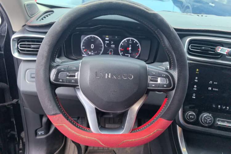 Used Lynk & Co 01 2017 2.0T Four-Wheel Drive Pro Edition Steering Wheel